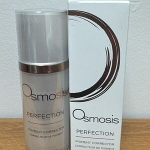 Osmosis Backless Dress - Elegant Cream 25 ml
New in box
